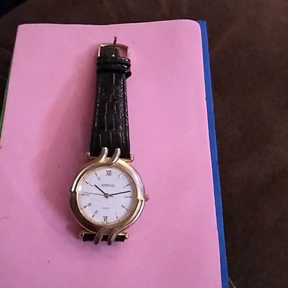 Arenix Watch - Picture 2 of 4